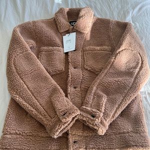 UGG Janson Sherpa Trucker jacket Medium size